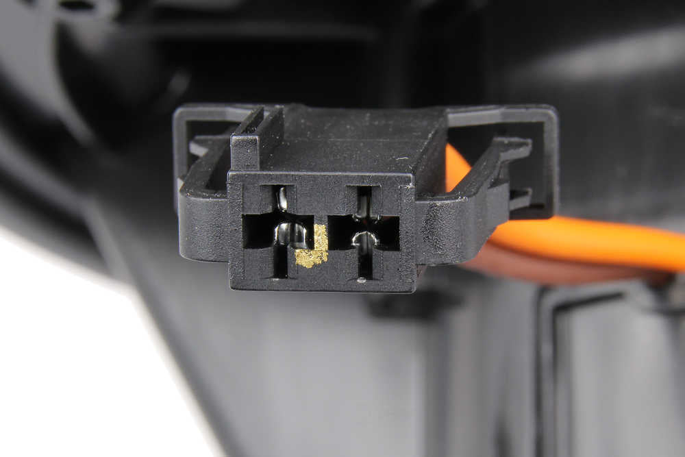 https://images.wrenchead.com/smartpages/partinfo_resize/URO/c/cd/64119227670_7.jpg