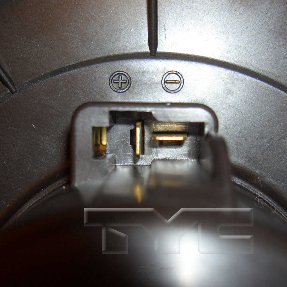 https://images.wrenchead.com/smartpages/partinfo_resize/TYC/c/ce/700057_3.jpg